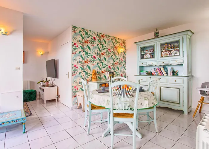 Duplex Face A La - Vue & Accessible A Pieds * Кабур